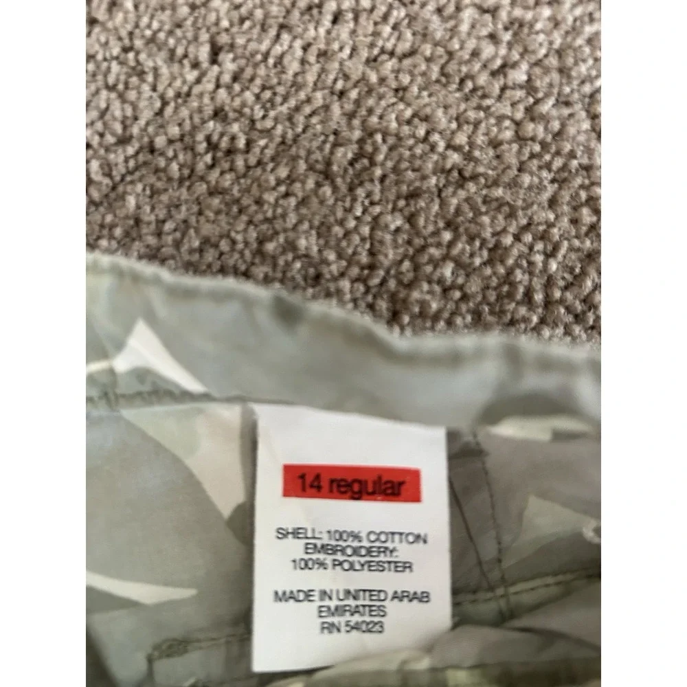 Vintage Y2K Gap Kids Easyfit Size 14 Camo Floral Cargo Pants
